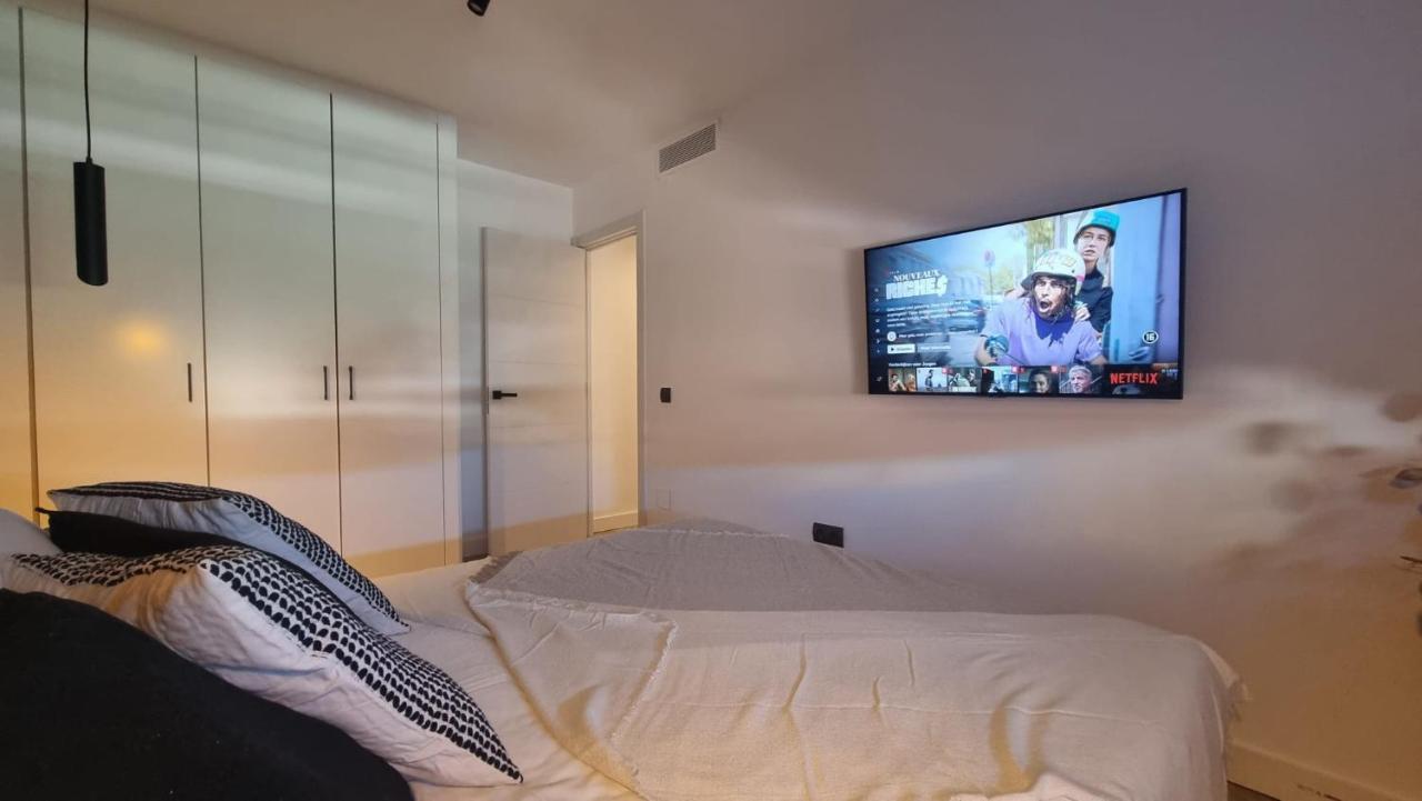 Luxe Appartement In Het Centrum Van Malaga Met Gratis Parkeerplek! ภายนอก รูปภาพ